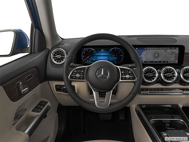 2023 Mercedes-Benz EQB | Steering wheel/Center Console