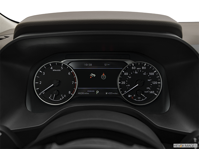 2024 Nissan Rogue | Speedometer/tachometer