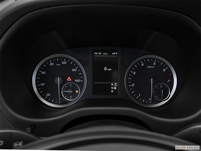 2023 Mercedes-Benz Metris Passenger Van | Speedometer/tachometer
