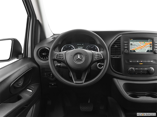 2023 Mercedes-Benz Metris Passenger Van | Steering wheel/Center Console