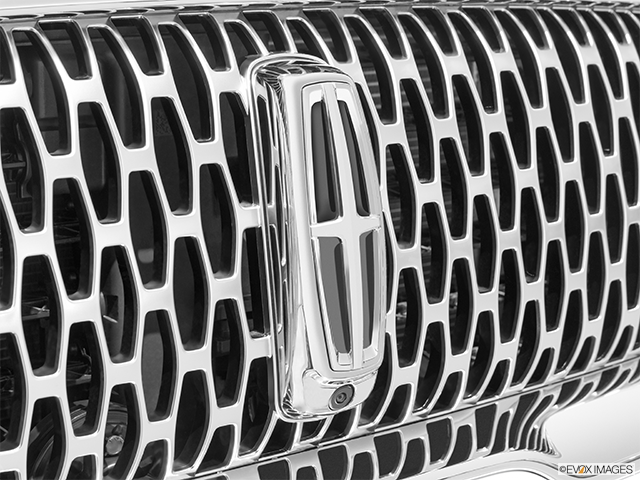 2025 Lincoln Nautilus | Rear manufacturer badge/emblem