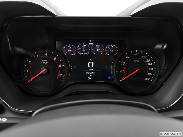 2023 Chevrolet Camaro | Speedometer/tachometer