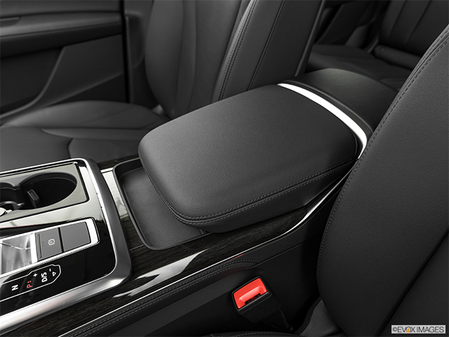 2024 Audi Q7 | Front center console with closed lid, from driver’s side looking down