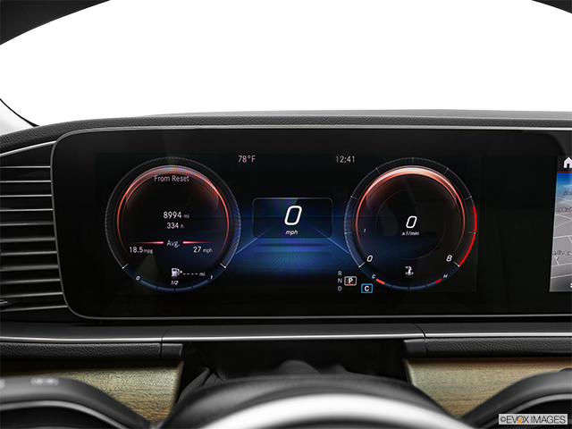 2023 Mercedes-Benz GLE | Speedometer/tachometer
