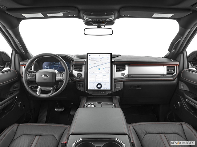 2023 Ford Expedition | Centered wide dash shot