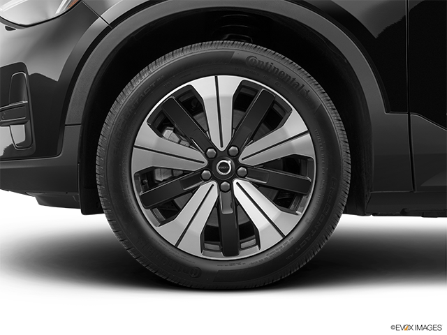 2023 Volvo C40 | Front Drivers side wheel at profile
