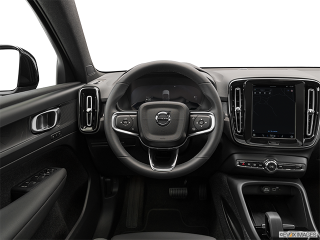 2024 Volvo C40 | Steering wheel/Center Console
