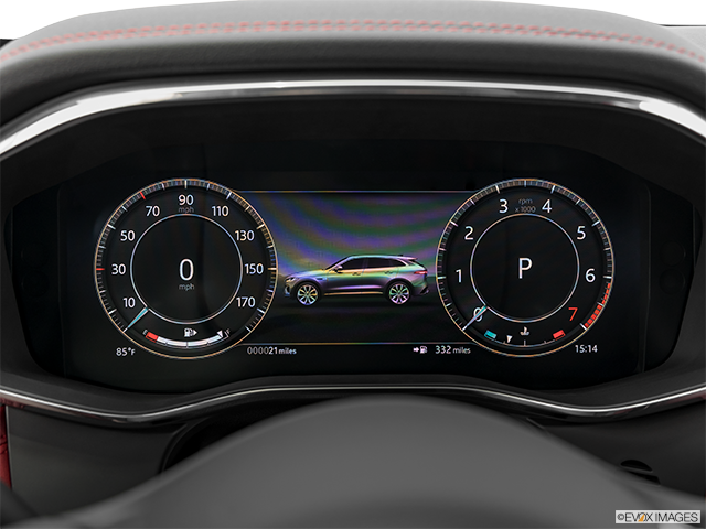 2025 Jaguar F-Pace | Speedometer/tachometer