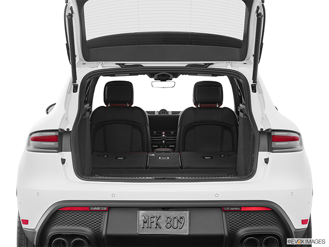 2023 Porsche Macan | Hatchback & SUV rear angle