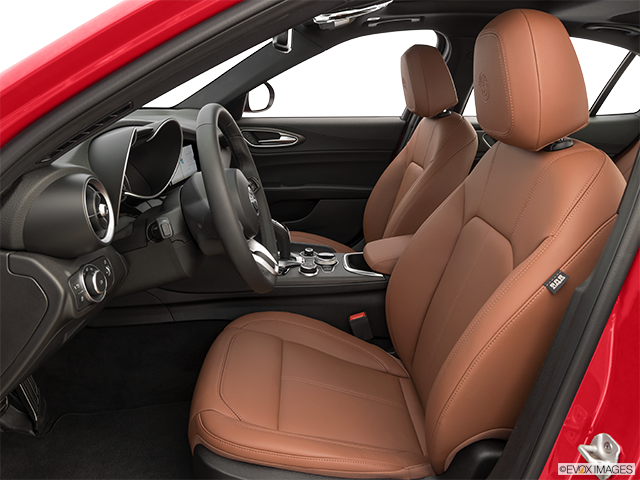 2023 Alfa Romeo Giulia | Front seats from Drivers Side