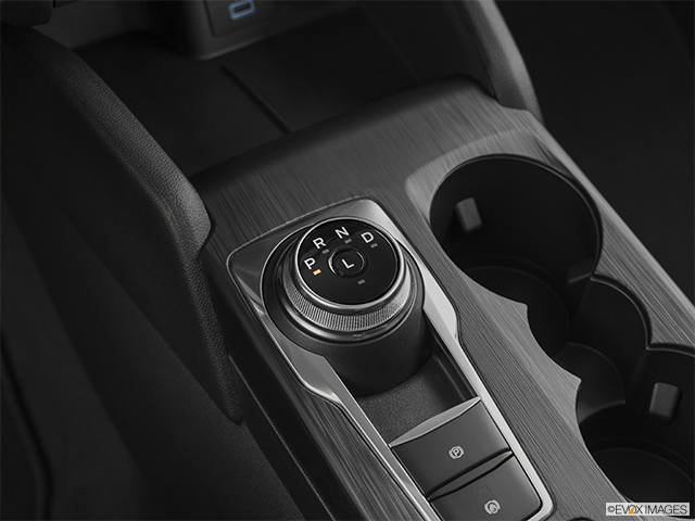 2024 Ford Escape | Gear shifter/center console
