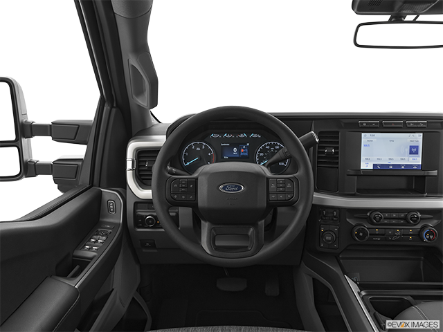 2023 Ford F-250 Super Duty | Steering wheel/Center Console
