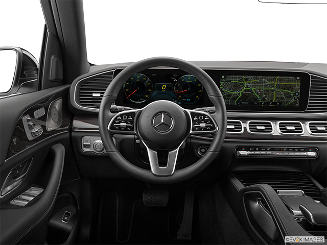 2023 Mercedes-Benz GLE | Steering wheel/Center Console