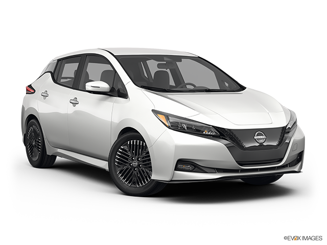 2023 Nissan LEAF | Front passenger 3/4 w/ wheels turned