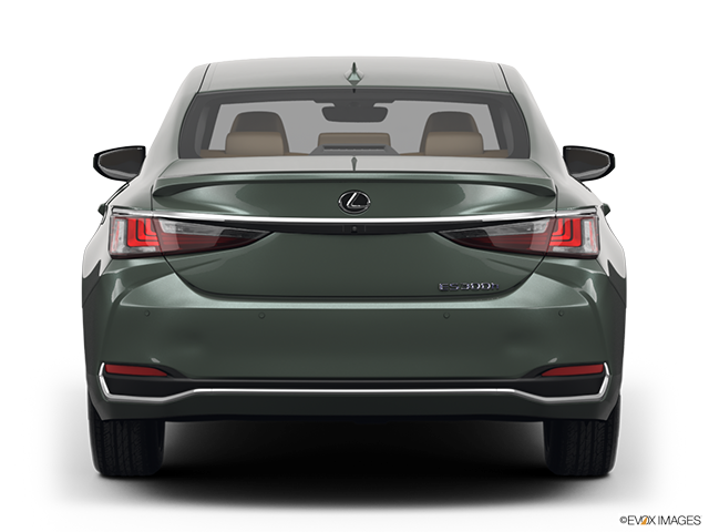2024 Lexus ES 300h | Low/wide rear