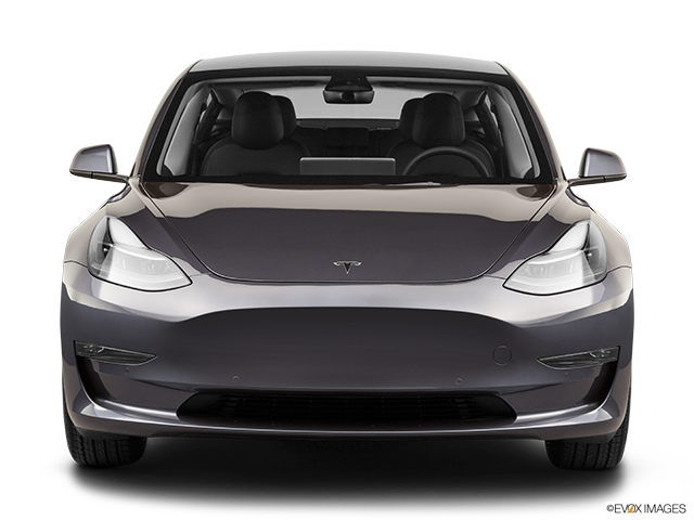 2024 Tesla Model 3 | Low/wide front