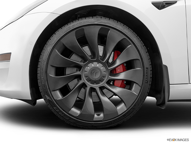 2023 Tesla Model 3 | Front Drivers side wheel at profile
