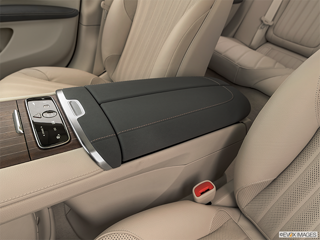 2023 Mercedes-Benz EQS | Front center console with closed lid, from driver’s side looking down