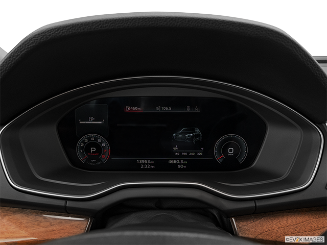 2023 Audi Q5 | Speedometer/tachometer