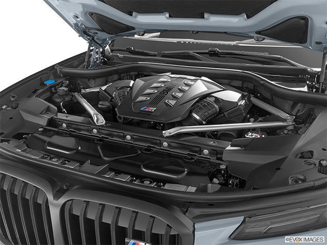 2024 BMW X7 | Engine