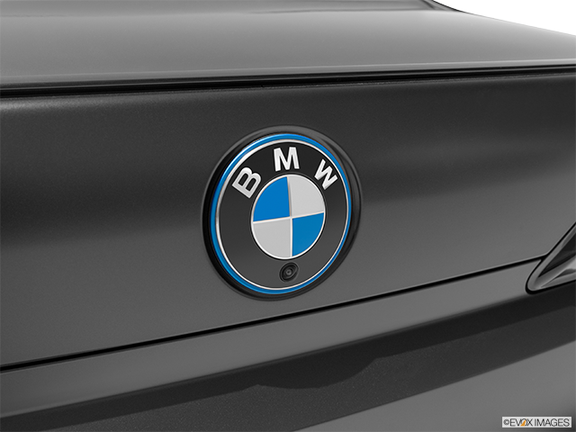 2024 BMW i7 | Rear manufacturer badge/emblem
