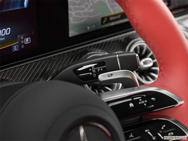 2023 Mercedes-Benz AMG GT | Gear shifter/center console