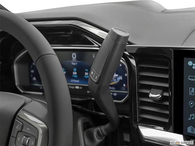 2024 Chevrolet Silverado 3500HD | Gear shifter/center console