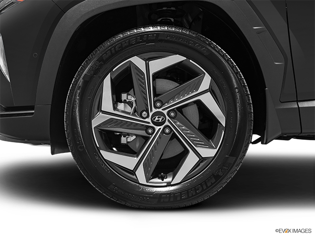 2023 Hyundai Tucson | Front Drivers side wheel at profile