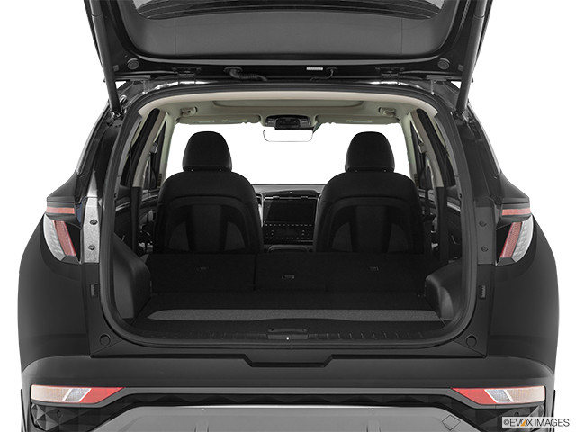 2024 Hyundai Tucson | Hatchback & SUV rear angle