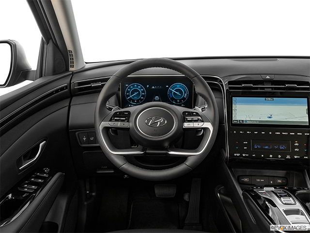 2023 Hyundai Tucson | Steering wheel/Center Console