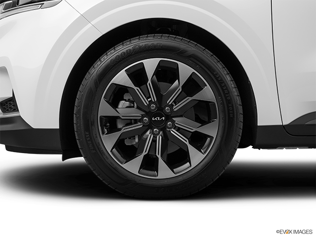 2023 Kia Carnival | Front Drivers side wheel at profile