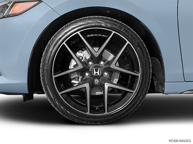 2024 Honda Civic À Hayon | Front Drivers side wheel at profile