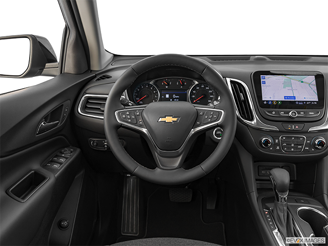 2024 Chevrolet Equinox | Steering wheel/Center Console