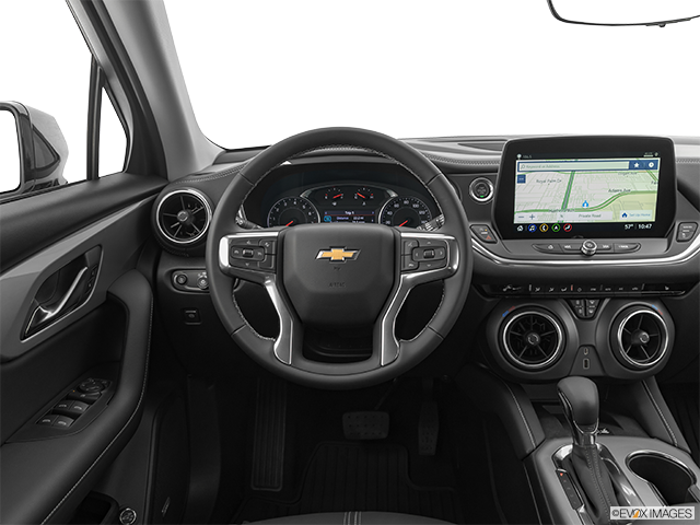 2024 Chevrolet Blazer | Steering wheel/Center Console