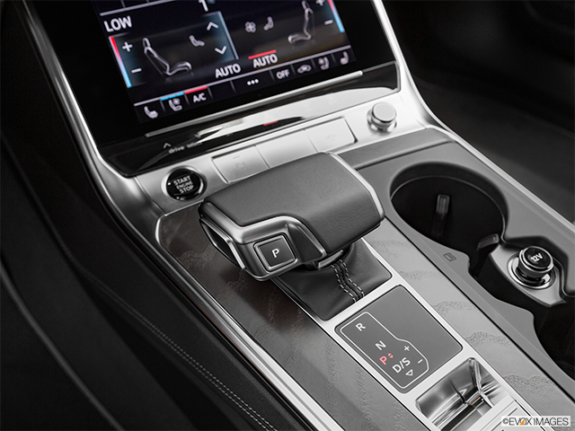 2023 Audi A6 | Gear shifter/center console