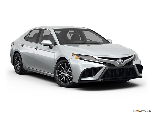 2025 Toyota Camry Hybrid | Front passenger 3/4 w/ wheels turned