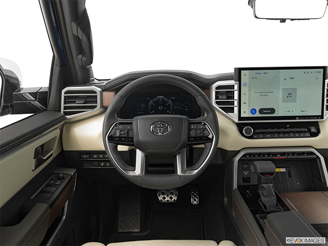 2024 Toyota Tundra | Steering wheel/Center Console