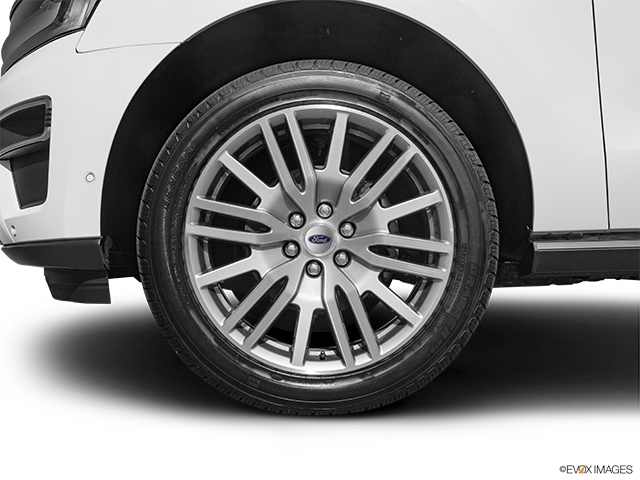 2024 Ford Expedition MAX | Front Drivers side wheel at profile