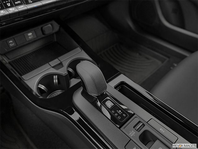2024 Toyota Prius | Gear shifter/center console
