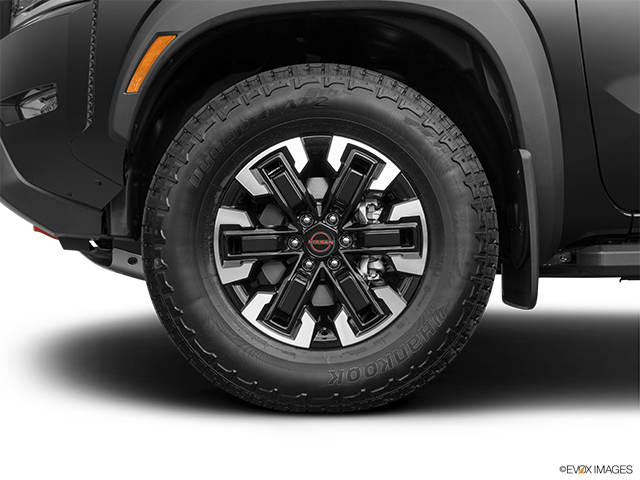 2024 Nissan Frontier | Front Drivers side wheel at profile