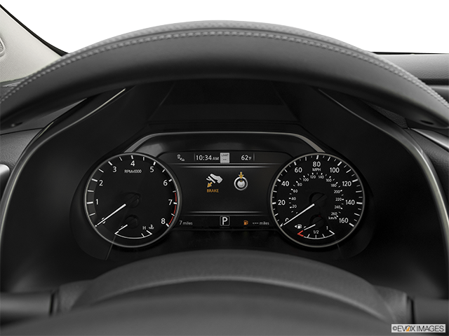 2024 Nissan Murano | Speedometer/tachometer