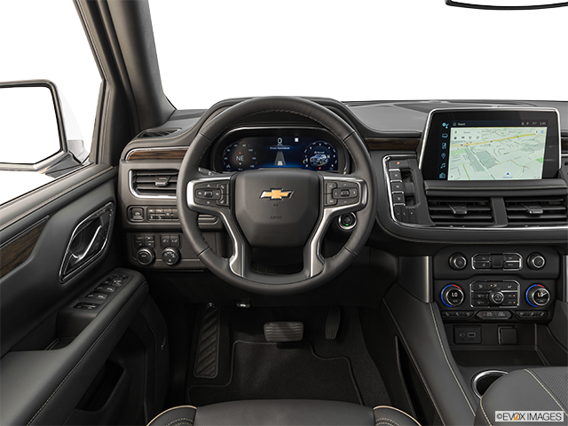 2024 Chevrolet Tahoe | Steering wheel/Center Console