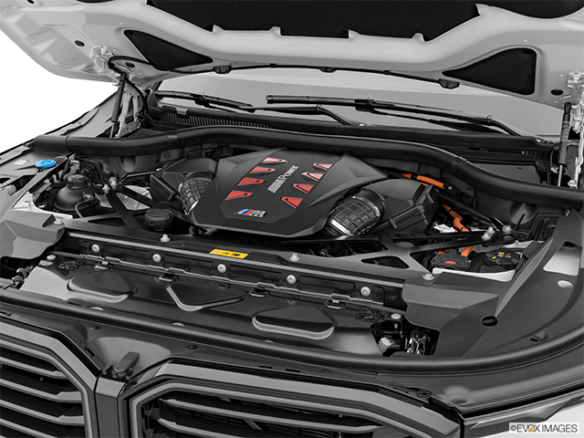 2024 BMW XM | Engine