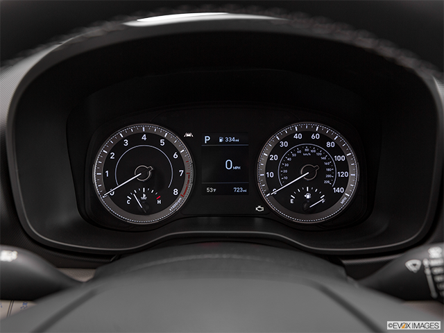 2022 Hyundai Venue | Speedometer/tachometer