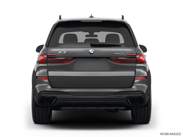 2022 BMW X7 | Low/wide rear