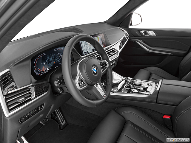 2022 BMW X7 | Interior Hero (driver’s side)
