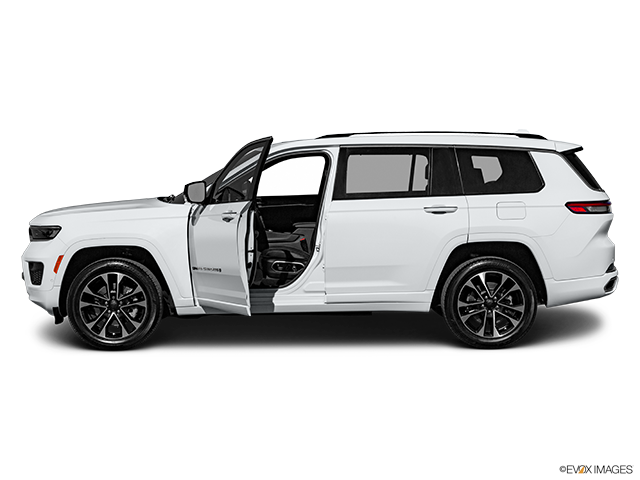 2022 Jeep Grand Cherokee L | Driver's side profile with drivers side door open