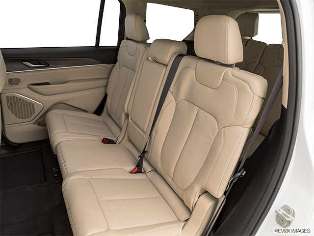 2022 Jeep Grand Cherokee L | Rear seats from Drivers Side