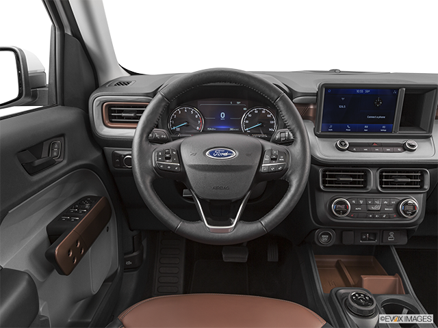 2022 Ford Maverick | Steering wheel/Center Console