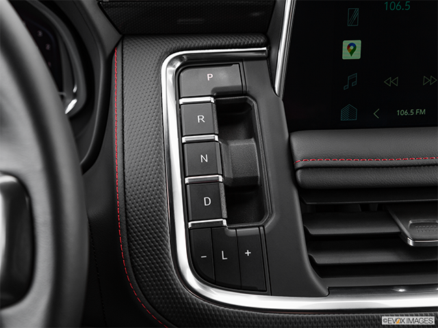 2023 Chevrolet Suburban | Gear shifter/center console